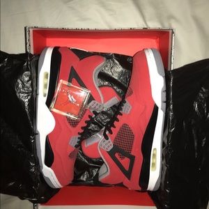 Air Jordan 4 “Toro”